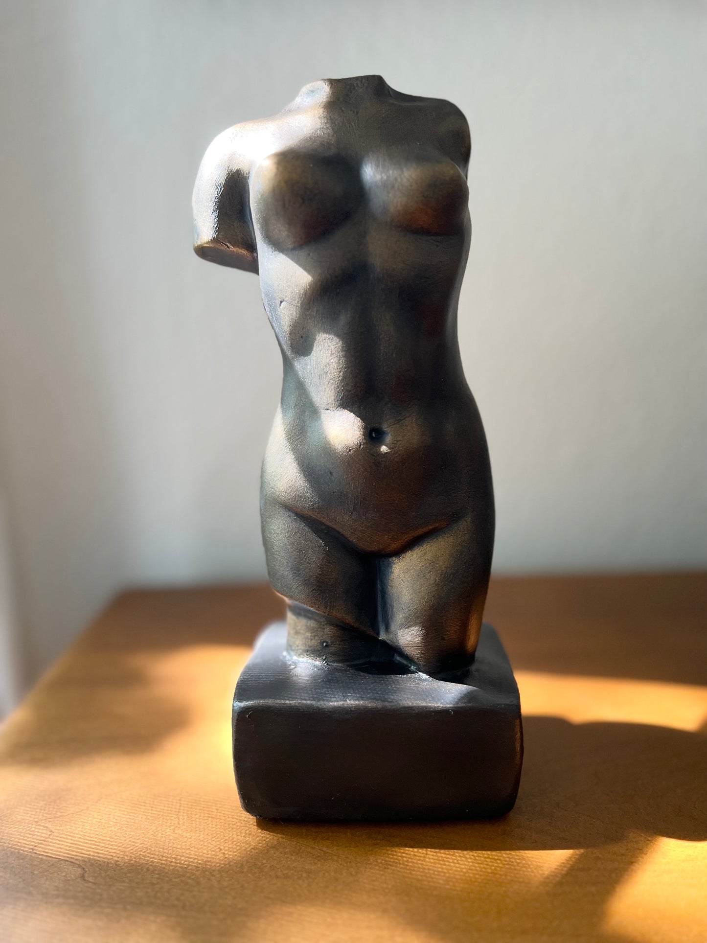 Torso Statue, Set of 2