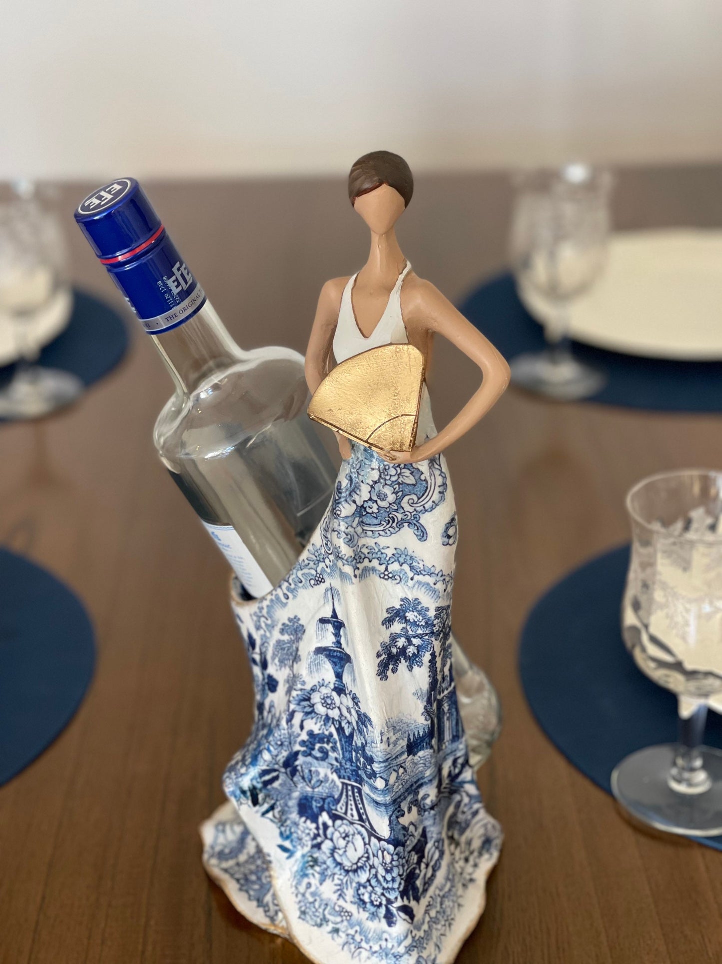Dancing Queen, Wine bottle holder, Dancing Woman, Tango Dance sculpture, Wine rack, Bottle holder, Wine gift for Valentine's Day