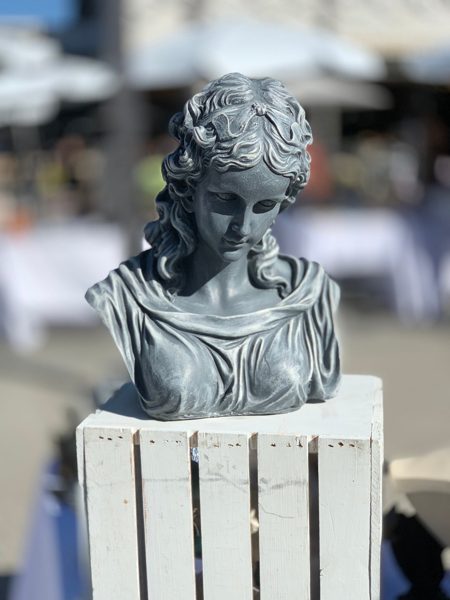 Hera Bust Statue, Large Female Sculpture, Pop Art Sculpture, Greek Bust Statues, Goddess Sculpture, Sculpture Decor, Antique Look Woman