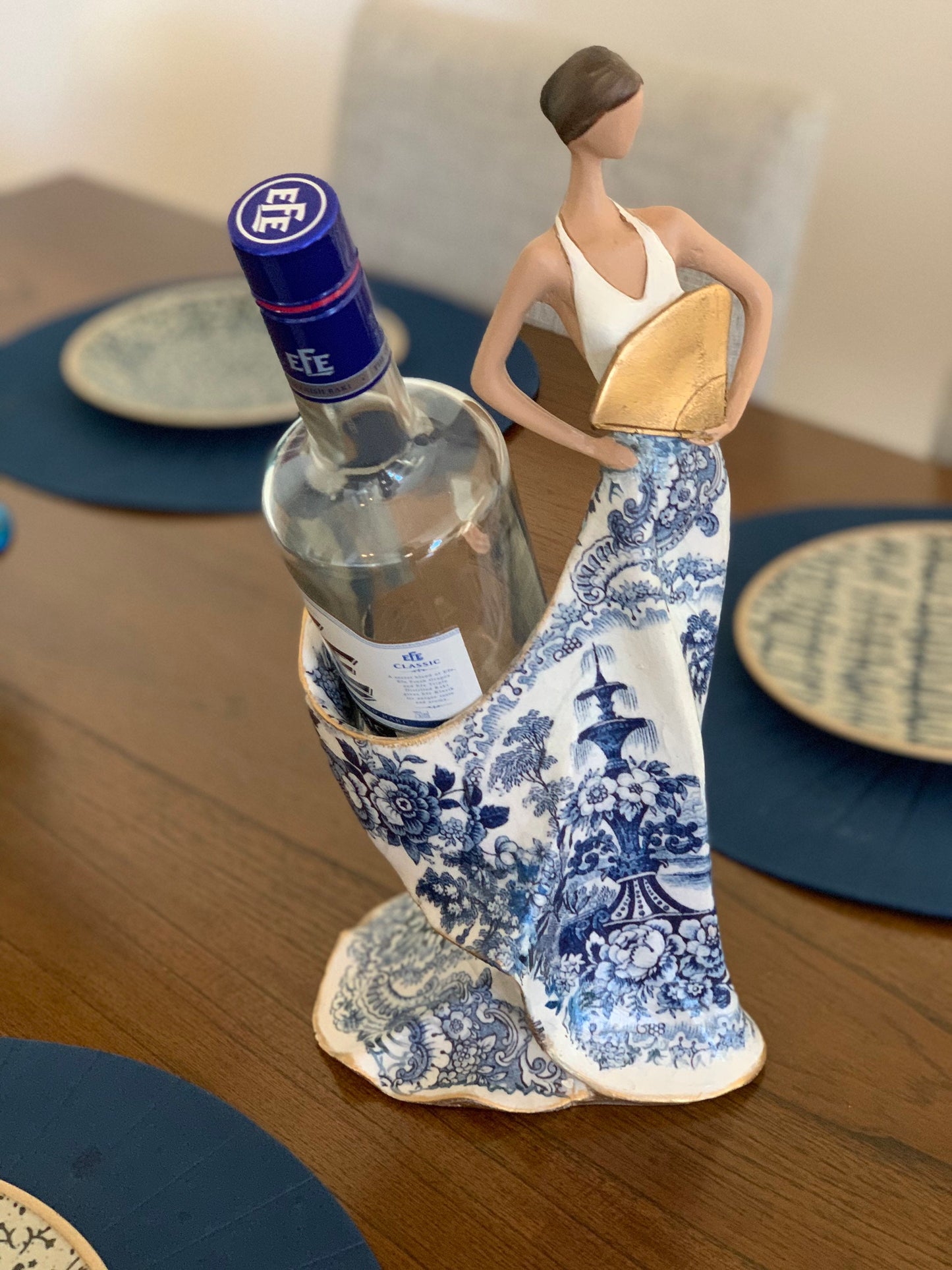 Dancing Queen, Wine bottle holder, Dancing Woman, Tango Dance sculpture, Wine rack, Bottle holder, Wine gift for Valentine's Day