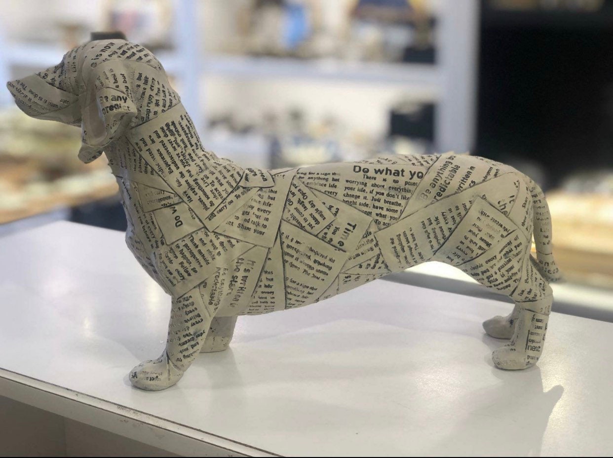Animal Figurine, 16” Dachshund Dog Camouflage Newspaper Art Statue Animal Decorative Figurine Resin Art&Craft Home Decoration
