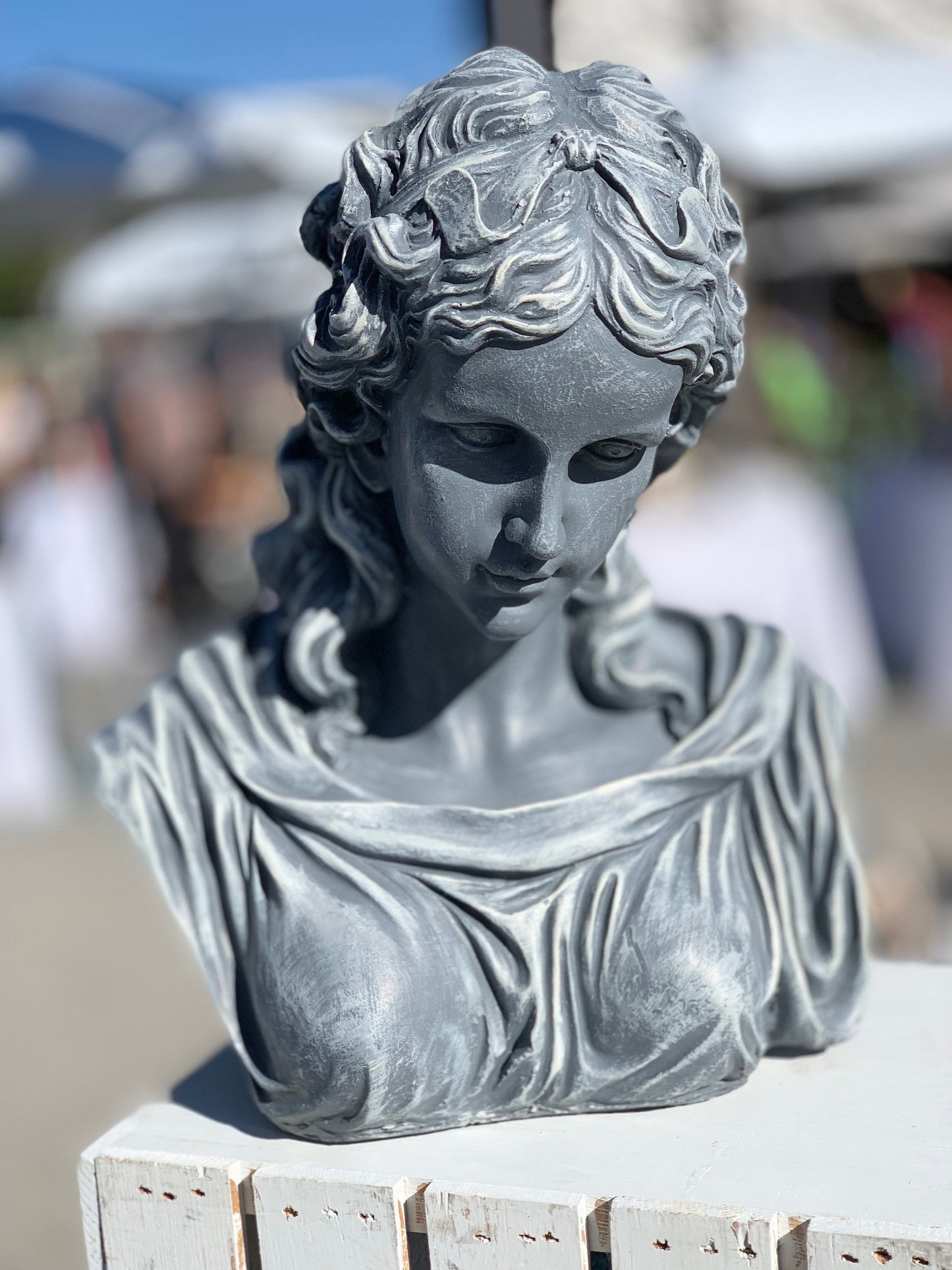 Hera Bust Statue, Large Female Sculpture, Pop Art Sculpture, Greek Bust Statues, Goddess Sculpture, Sculpture Decor, Antique Look Woman