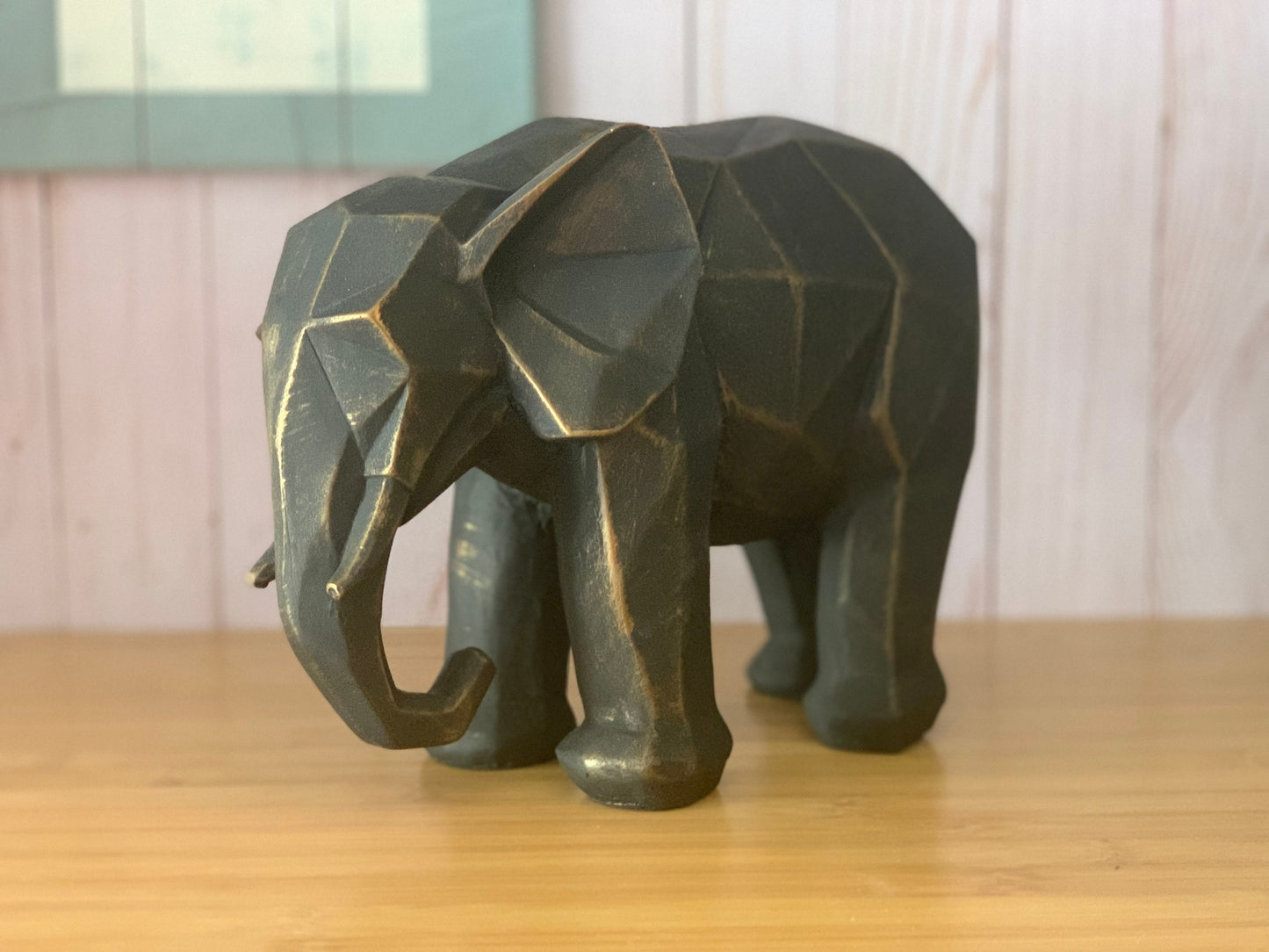 Handmade Geometrical Animal Figurine Sculptures, Giraffe, Toucan, Elephant, Rhino, Safari Jungle Concept, Baby Shower, Cubic Animal Art