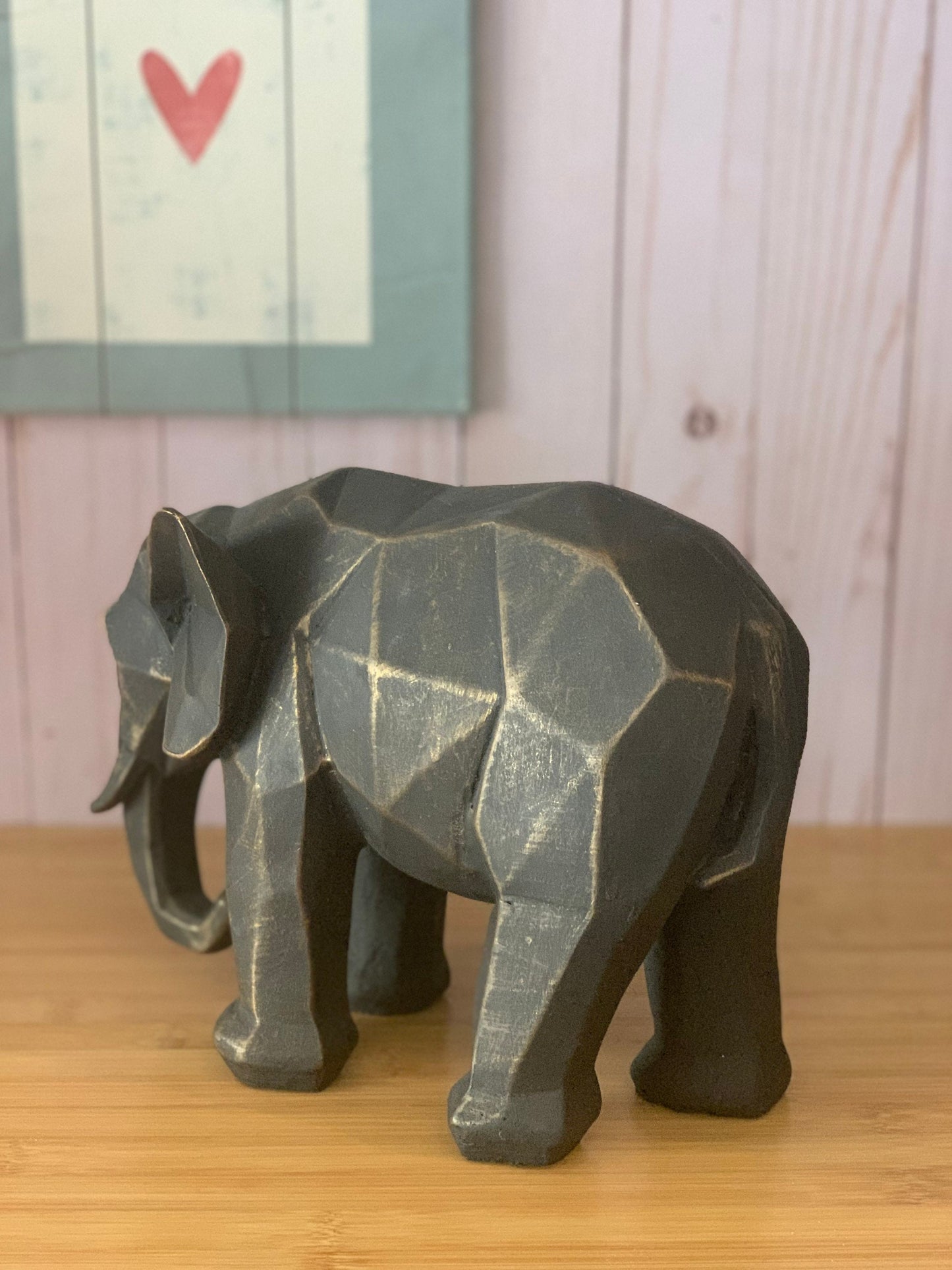 Handmade Geometrical Animal Figurine Sculptures, Giraffe, Toucan, Elephant, Rhino, Safari Jungle Concept, Baby Shower, Cubic Animal Art