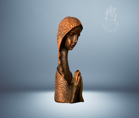 Religious Woman Statue, Praying Woman