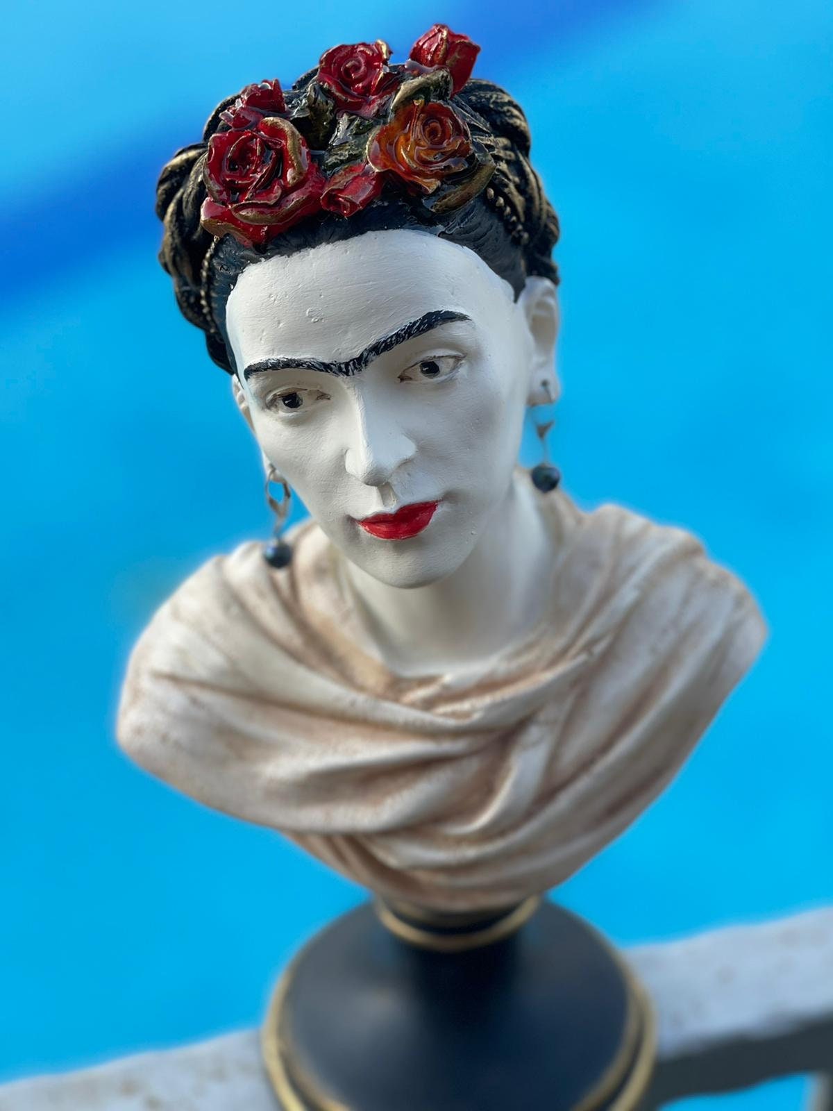 Frida Kahlo Bust Statue, Frida Kahlo Sculpture, Face Sculpture, Feminist Icon, Mexican Icon Bust, Mythical Creatures, Mother's Day Gift